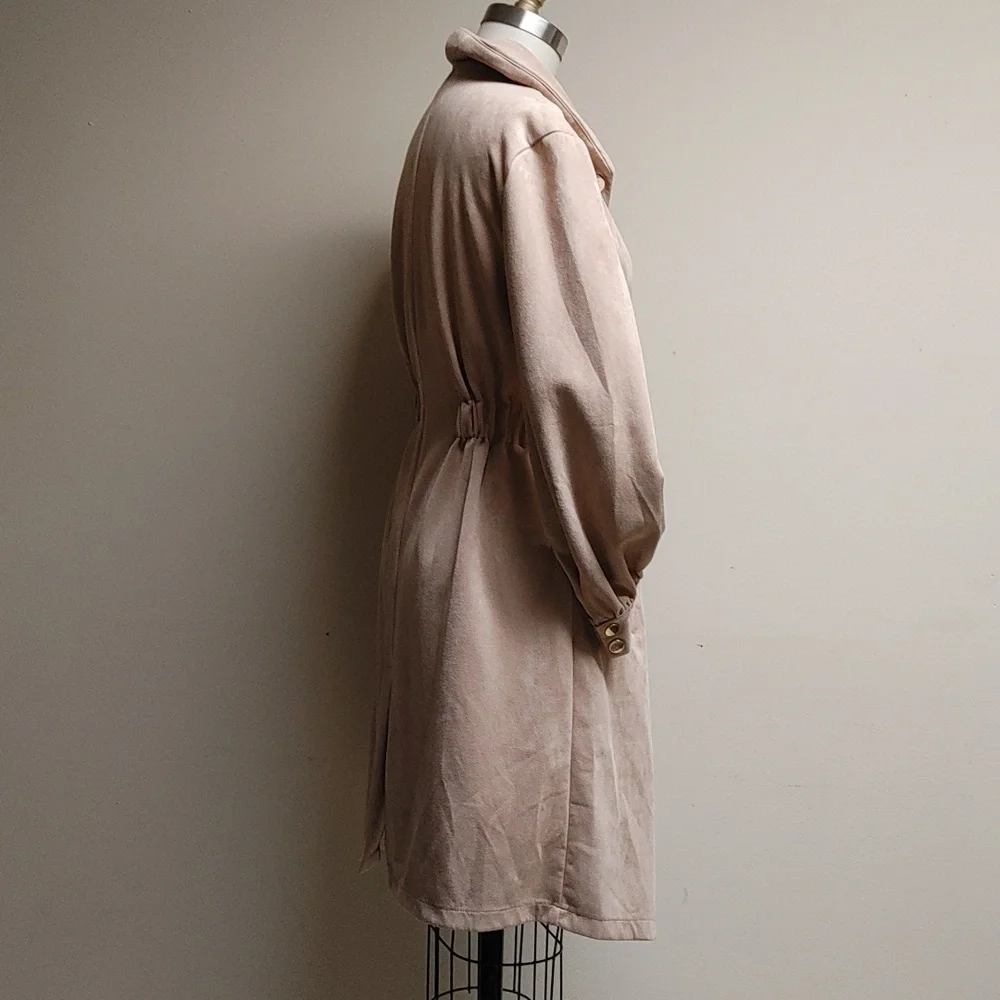 Alice Blue Faux Suede Beige Coat size Large - Picture 3 of 9